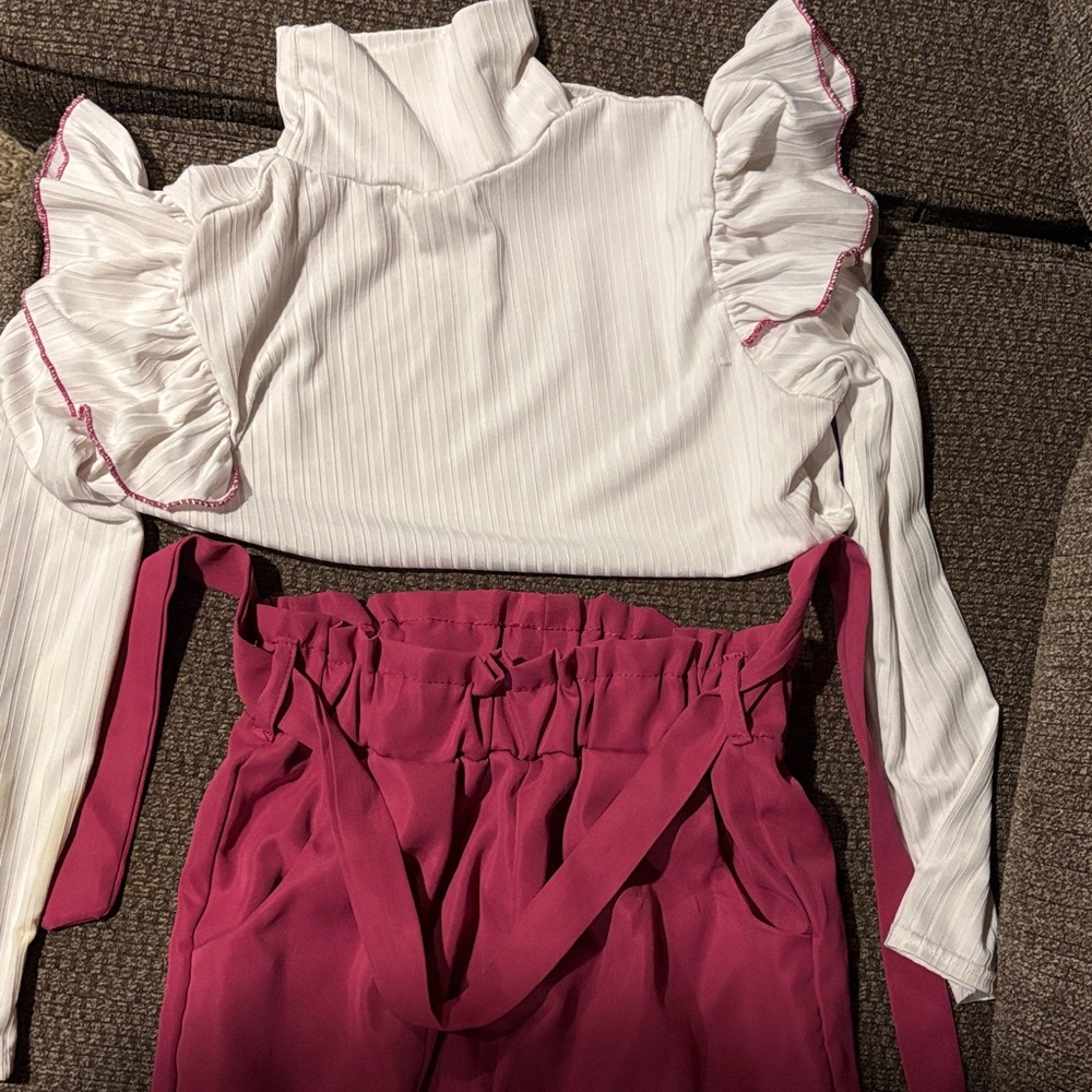 SHEIN White and Pink Kids Matching Set